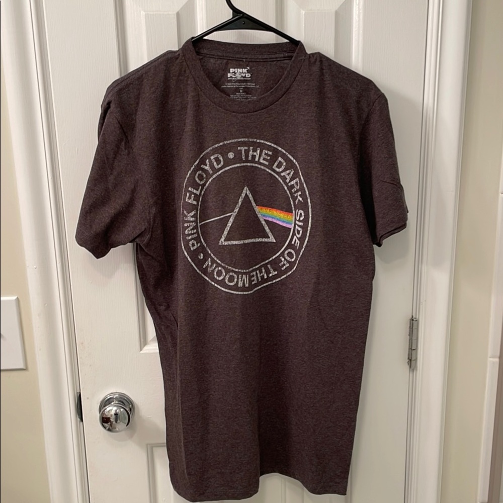 Pink Floyd Brown Short Sleeve Tee with Iconic Design